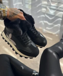 Alternative view of Elise